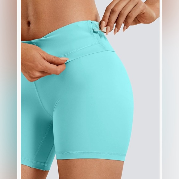 Nakedfeel Shorts 6" - Picture 3 of 5